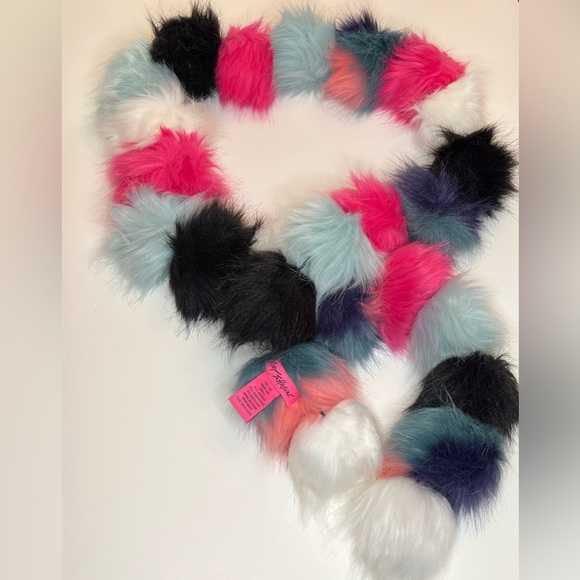 Betsey Johnson Accessories - Betsey Johnson pom pom scarf